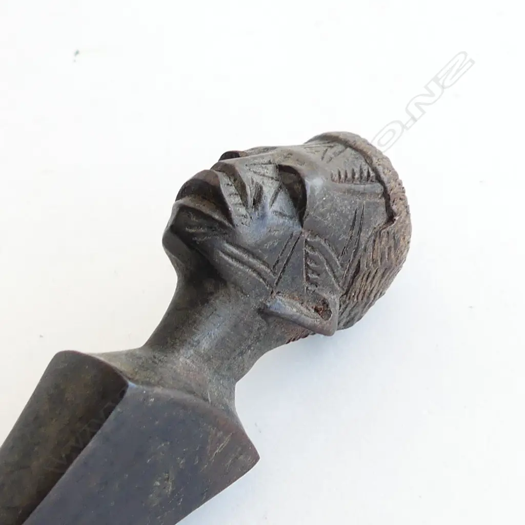 Old Zulu ebony letter opener of dagger form, Image 1++